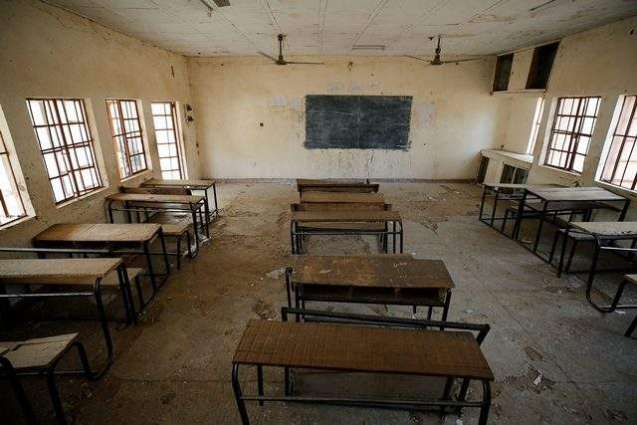 Sindh Needs Almost 5 Lakh School Desks: Sindh High Court