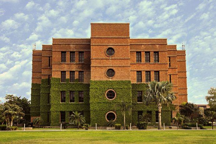 At its 36th Convocation, LUMS celebrates the graduation of 1,407 scholars.