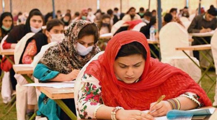 The Karachi Board has extended the deadline for submitting registration forms for the Matric exams.